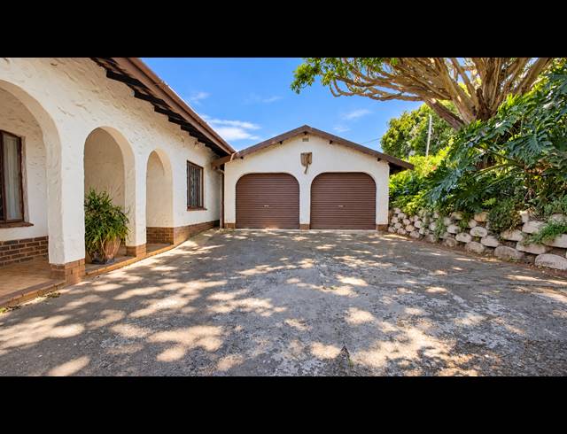 3 BEDROOM HOUSE FOR SALE IN CRESTHOLME